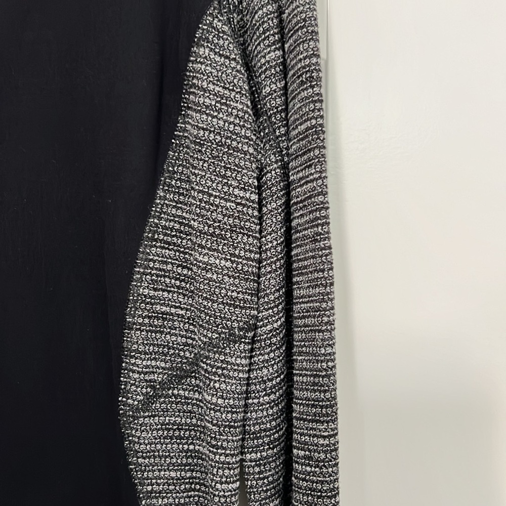 Lululemon half zip pullover - Picture 3 of 5